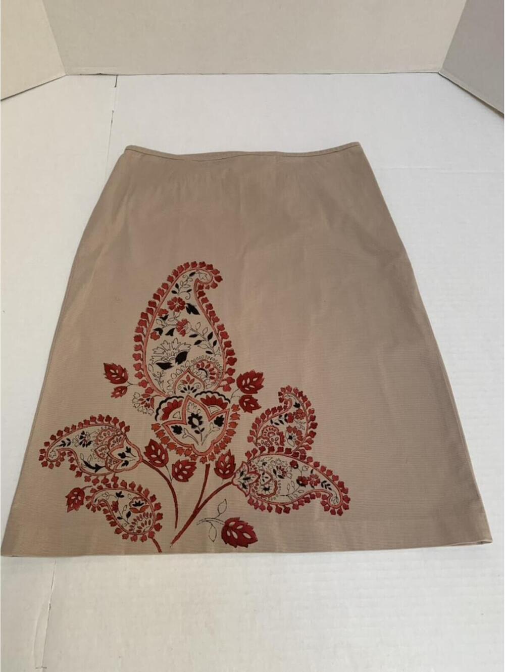 Vintage Y2K Ann Taylor Loft Khaki with Red Paisley Size 2